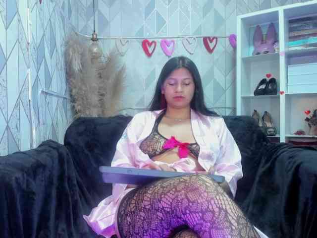 LillyEvans webcam