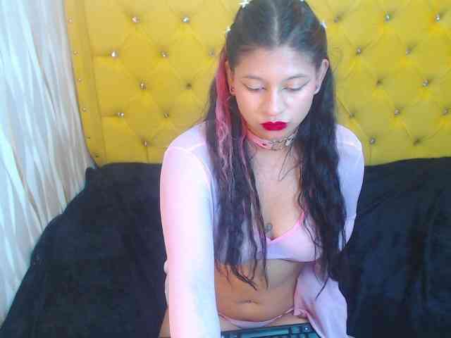 LillyEvans webcam
