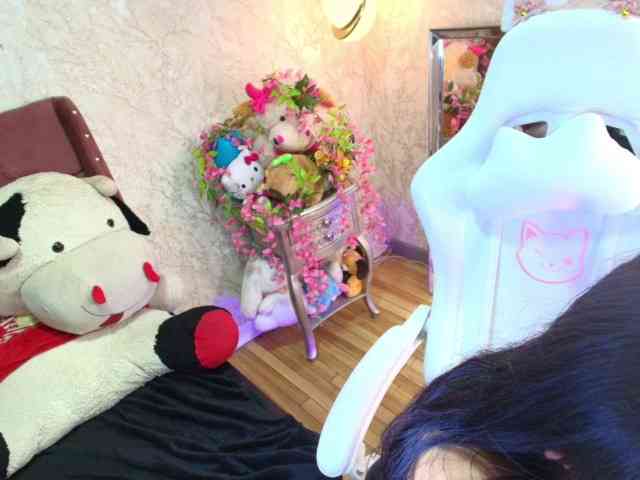 LillyEvans webcam