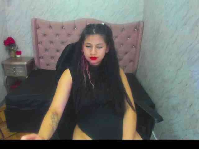LillyEvans webcam