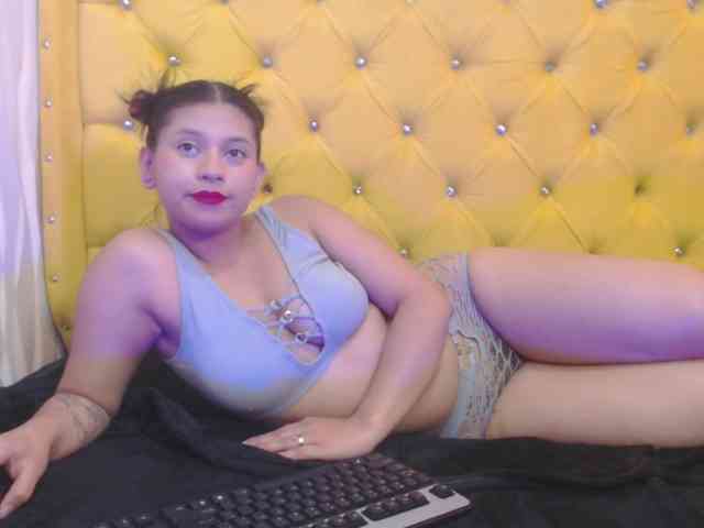 LillyEvans webcam