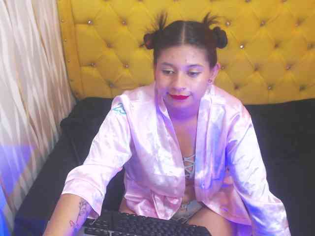 LillyEvans webcam