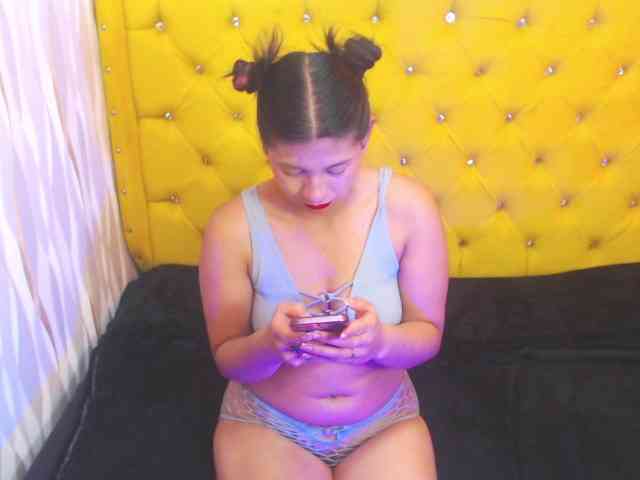 LillyEvans webcam