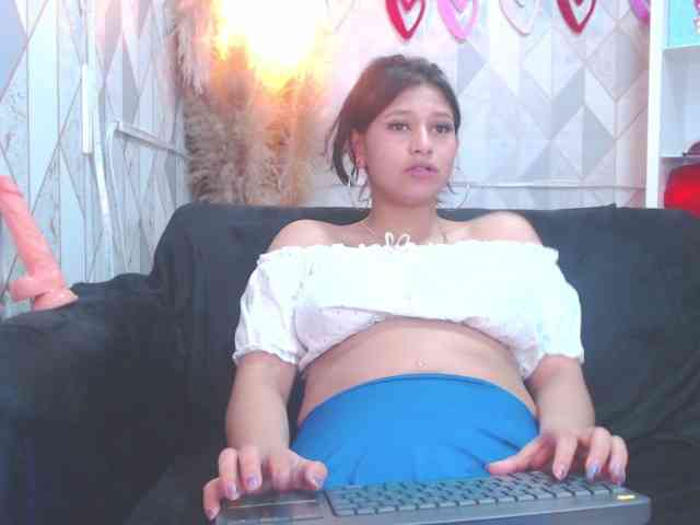 LillyEvans webcam