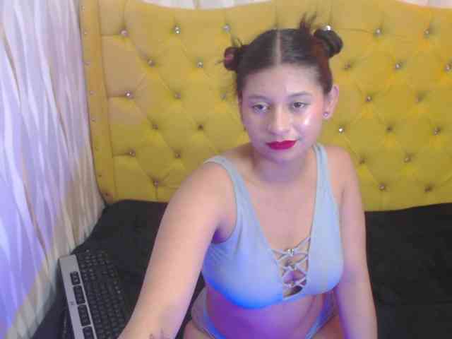 LillyEvans webcam