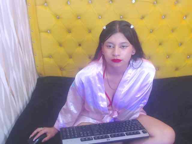 LillyEvans webcam