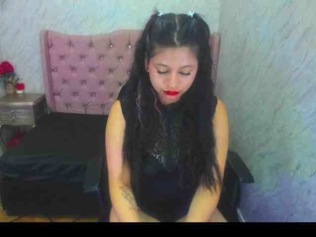 LillyEvans webcam