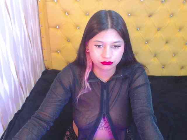 LillyEvans webcam