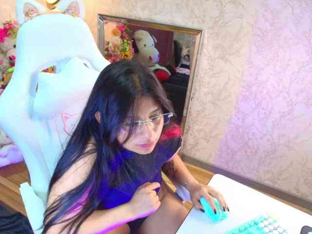 LillyEvans webcam