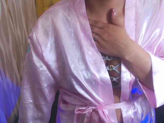 LillyEvans webcam