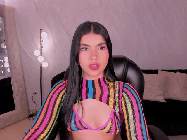 MiaLaurence live cam on BongaCams
