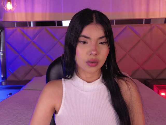 MiaLaurence
