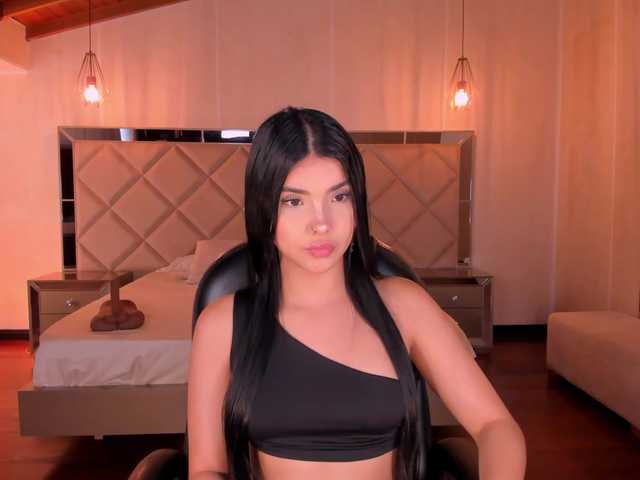 MiaLaurence