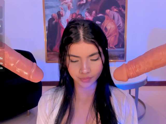 MiaLaurence live cam on BongaCams