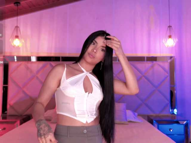 MiaLaurence