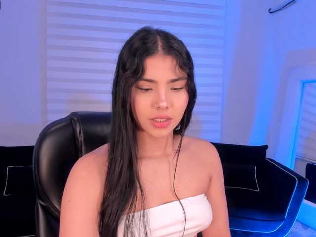 MiaLaurence