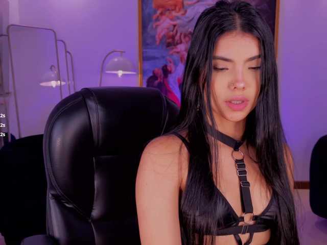 MiaLaurence