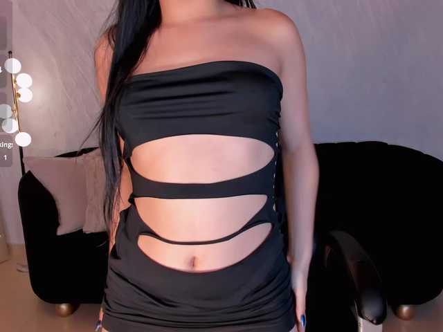 MiaLaurence live cam on BongaCams
