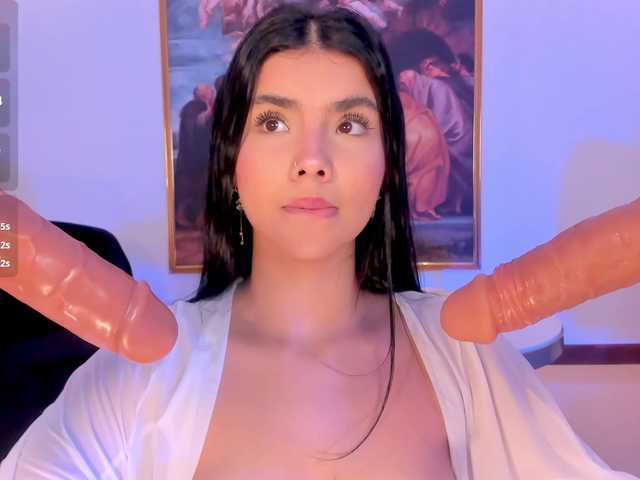 MiaLaurence live cam on BongaCams