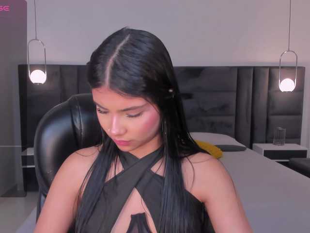 MiaLaurence