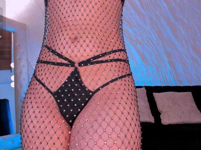 MiaLaurence live cam on BongaCams