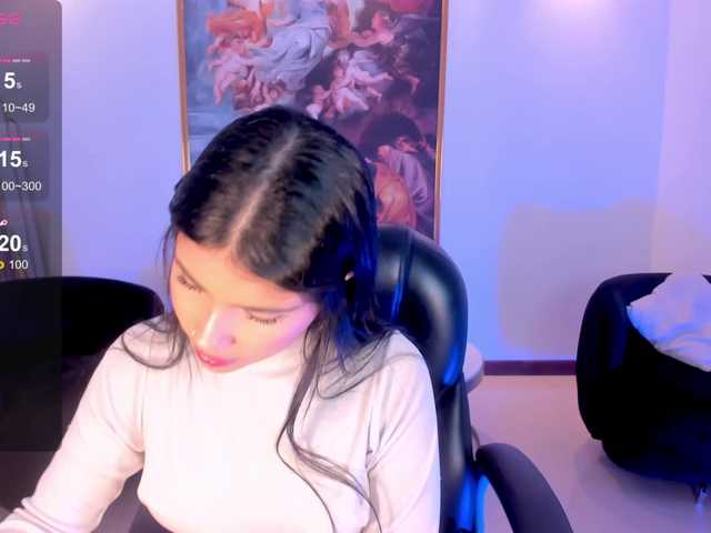 MiaLaurence live cam on BongaCams