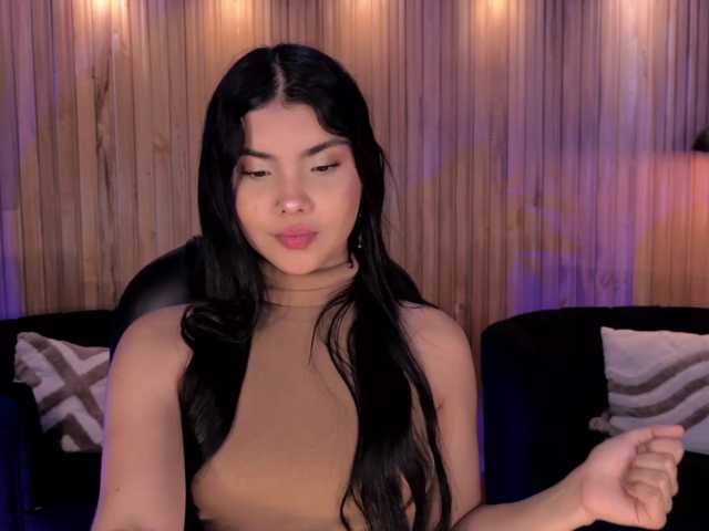 MiaLaurence