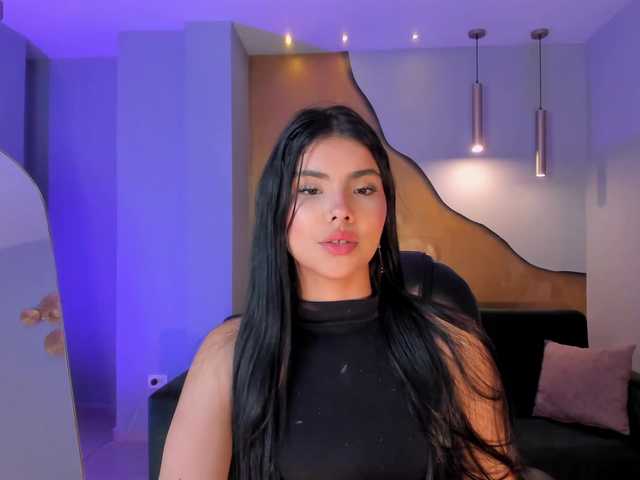 MiaLaurence