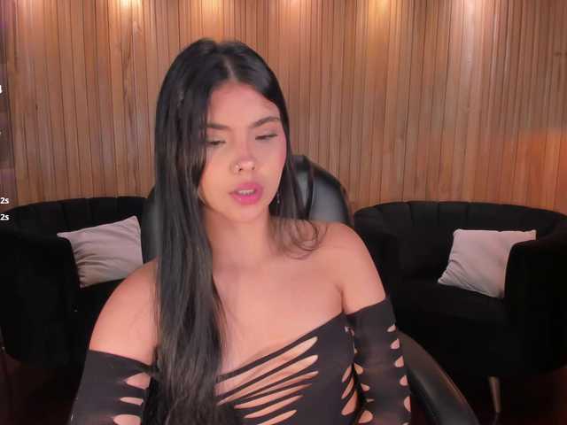 MiaLaurence