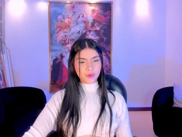 MiaLaurence live cam on BongaCams