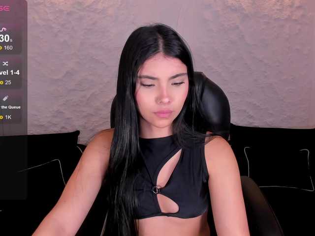 MiaLaurence