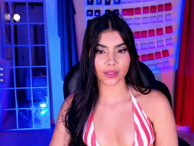 MiaLaurence live cam on BongaCams
