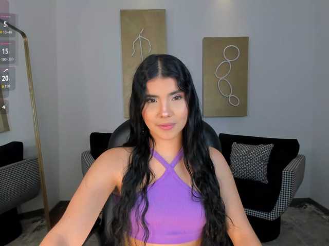 MiaLaurence live cam on BongaCams