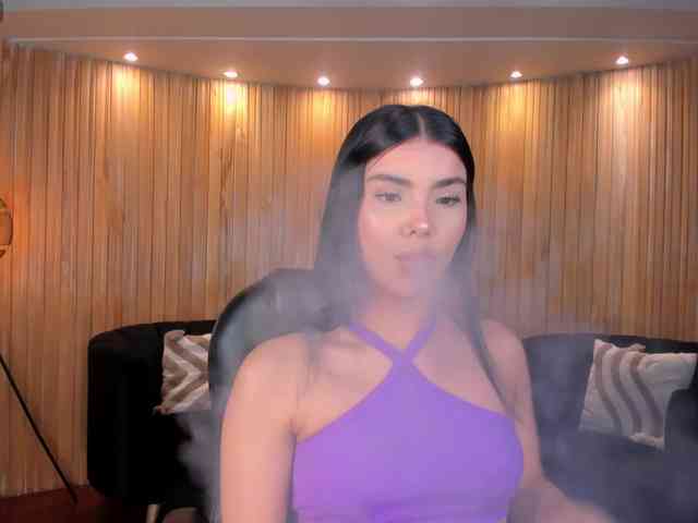 MiaLaurence