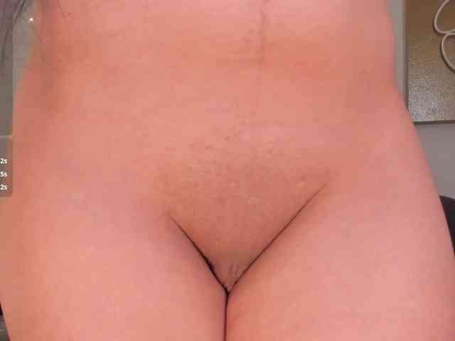 MiaLaurence
