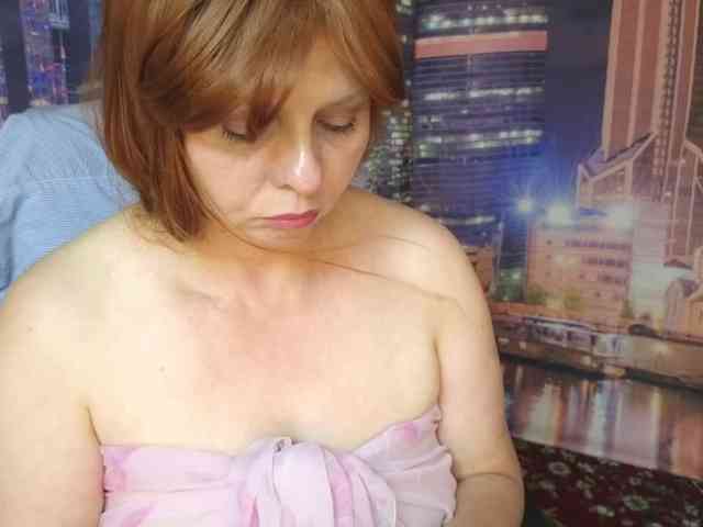 VeraAmour Live Webcam on BongaCams