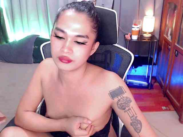 UrAsianGoddess Sex Cam Show
