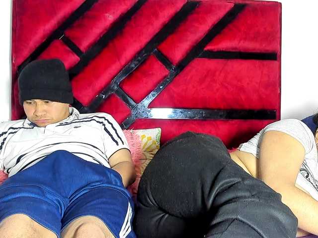 Latin-caliente live webcam show