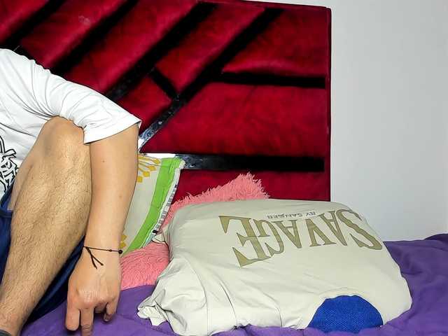 Latin-caliente live webcam show