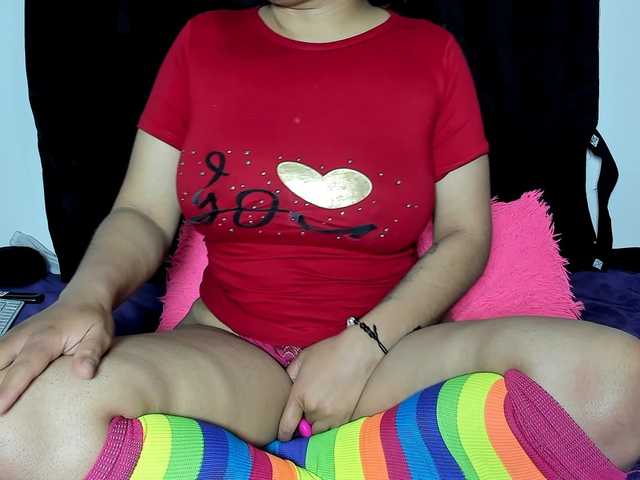 Latin-caliente live cam on BongaCams
