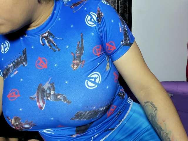 Latin-caliente live cam on BongaCams