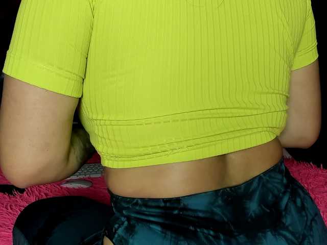 Latin-caliente live cam on BongaCams