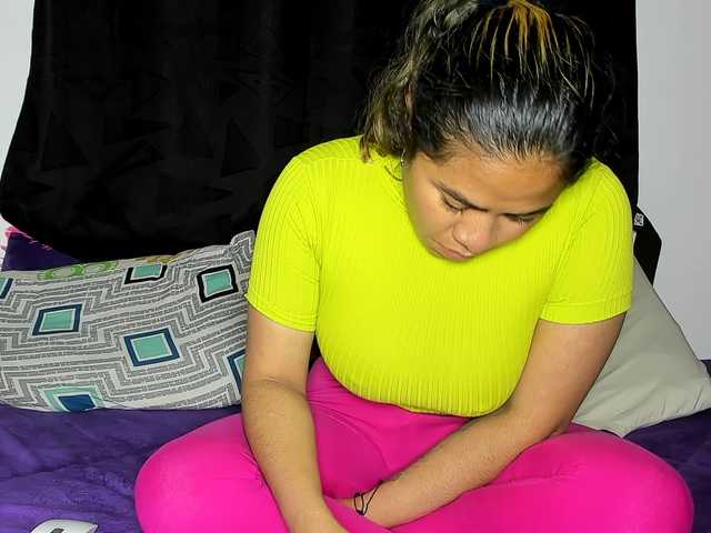 Latin-caliente live cam on BongaCams