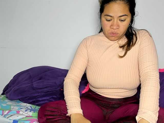 Latin-caliente live cam on BongaCams