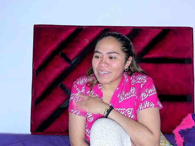 Latin-caliente webcam
