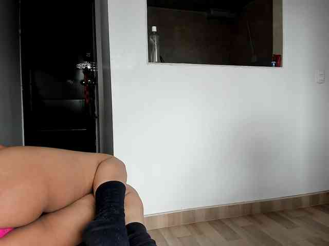 Latin-caliente webcam