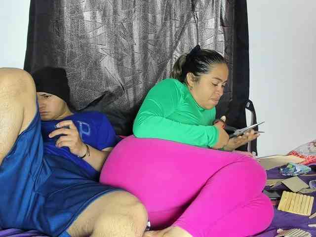 Latin-caliente webcam
