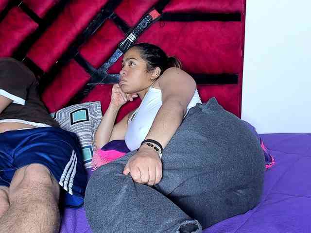 Latin-caliente webcam