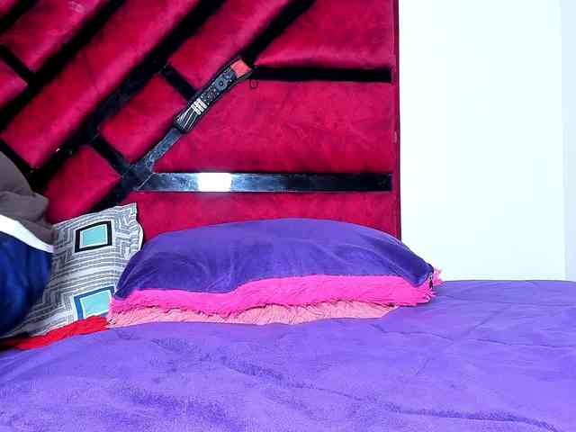 Latin-caliente webcam