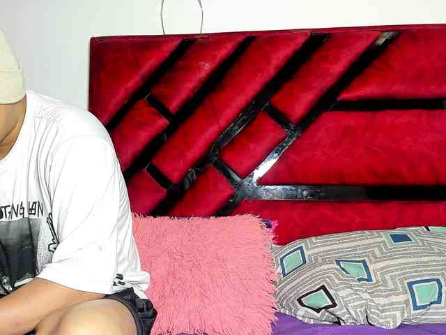 Latin-caliente webcam